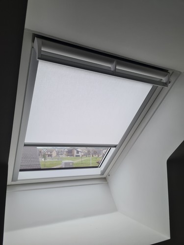 Velux mk06 translucent roller - velux,