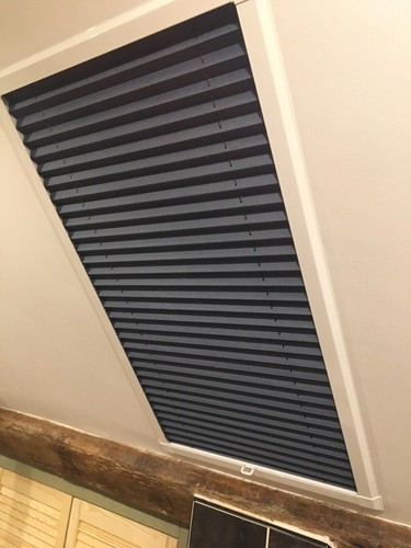Skylight pleated roof blinds - pleated,